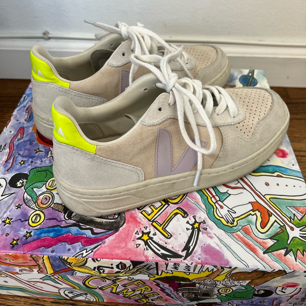 Veja Sneakers